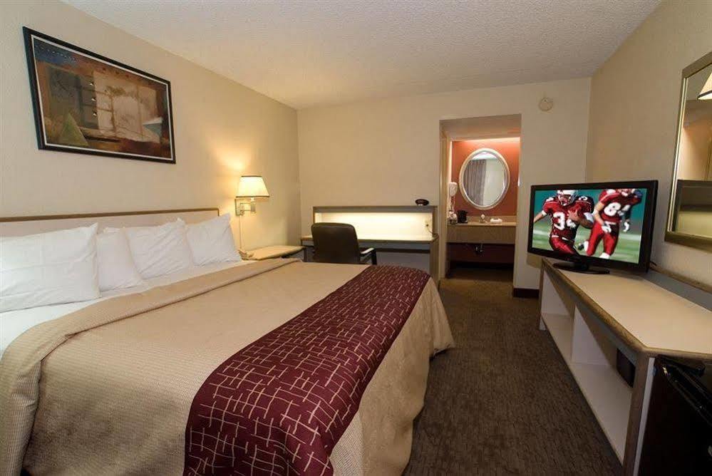 Bay Inn On Busch Тампа Екстер'єр фото